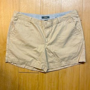 Naturals Stretch Khaki Shorts Size 16 S310